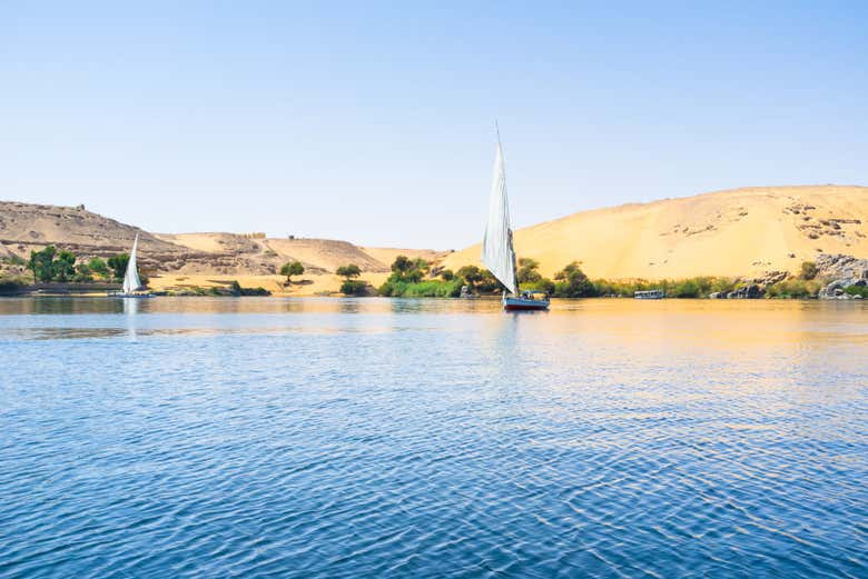 Ride in a felucca