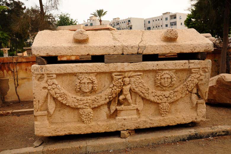 Kom el Shoqafa Catacombs